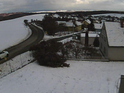 Vjezd do obce ze severu