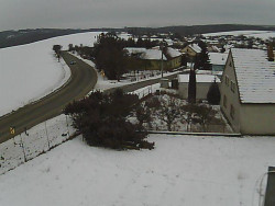 Vjezd do obce ze severu