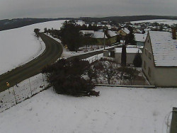 Vjezd do obce ze severu