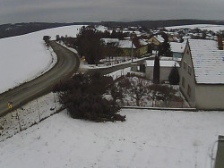 Vjezd do obce ze severu