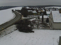 Vjezd do obce ze severu