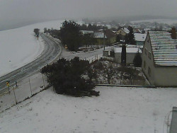 Vjezd do obce ze severu