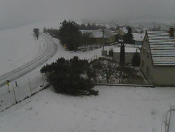 Vjezd do obce ze severu