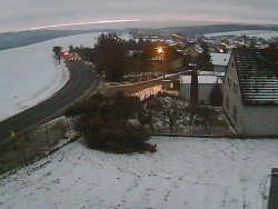 Vjezd do obce ze severu