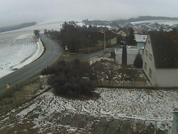 Vjezd do obce ze severu