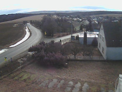 Vjezd do obce ze severu