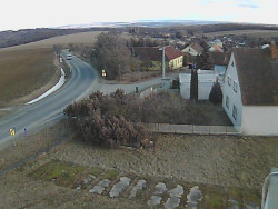 Vjezd do obce ze severu