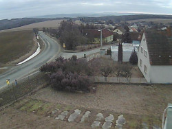 Vjezd do obce ze severu