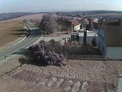 Vjezd do obce ze severu