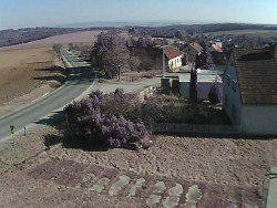 Vjezd do obce ze severu