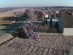 Vjezd do obce ze severu