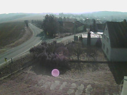 Vjezd do obce ze severu