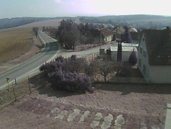 Vjezd do obce ze severu