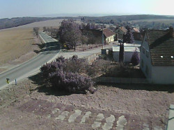 Vjezd do obce ze severu