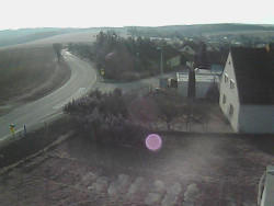 Vjezd do obce ze severu