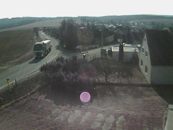 Vjezd do obce ze severu