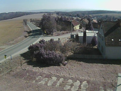 Vjezd do obce ze severu