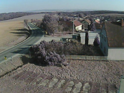 Vjezd do obce ze severu