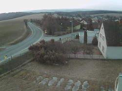 Vjezd do obce ze severu