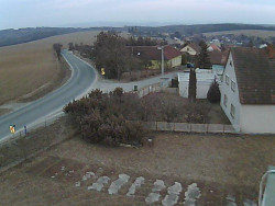 Vjezd do obce ze severu