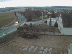 Vjezd do obce ze severu