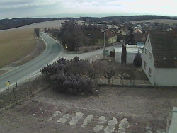 Vjezd do obce ze severu