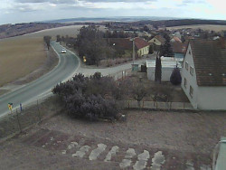 Vjezd do obce ze severu