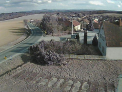 Vjezd do obce ze severu