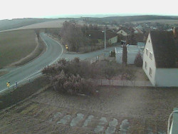 Vjezd do obce ze severu