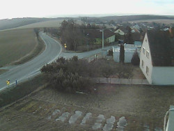 Vjezd do obce ze severu