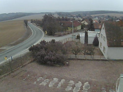 Vjezd do obce ze severu