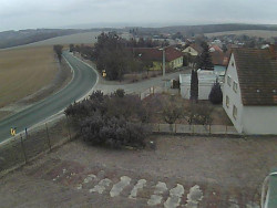 Vjezd do obce ze severu