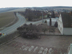 Vjezd do obce ze severu