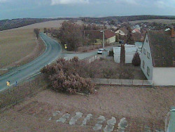 Vjezd do obce ze severu