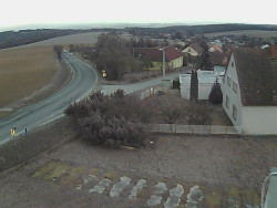 Vjezd do obce ze severu