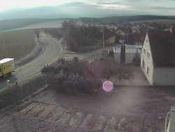 Vjezd do obce ze severu