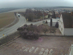 Vjezd do obce ze severu