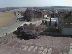 Vjezd do obce ze severu