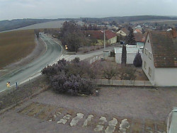 Vjezd do obce ze severu