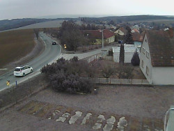 Vjezd do obce ze severu