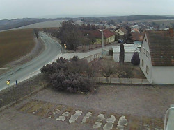 Vjezd do obce ze severu