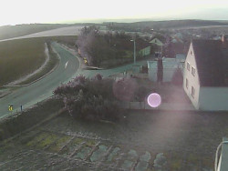 Vjezd do obce ze severu