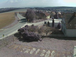 Vjezd do obce ze severu