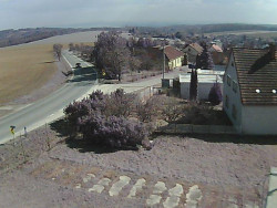 Vjezd do obce ze severu