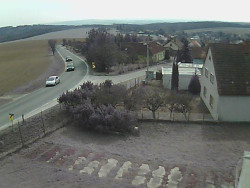 Vjezd do obce ze severu