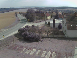 Vjezd do obce ze severu