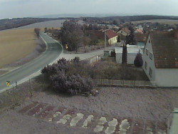 Vjezd do obce ze severu