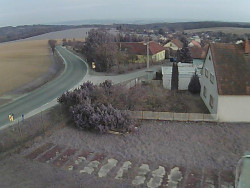 Vjezd do obce ze severu