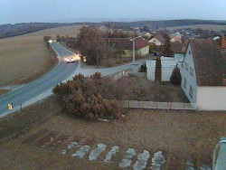 Vjezd do obce ze severu