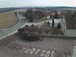 Vjezd do obce ze severu